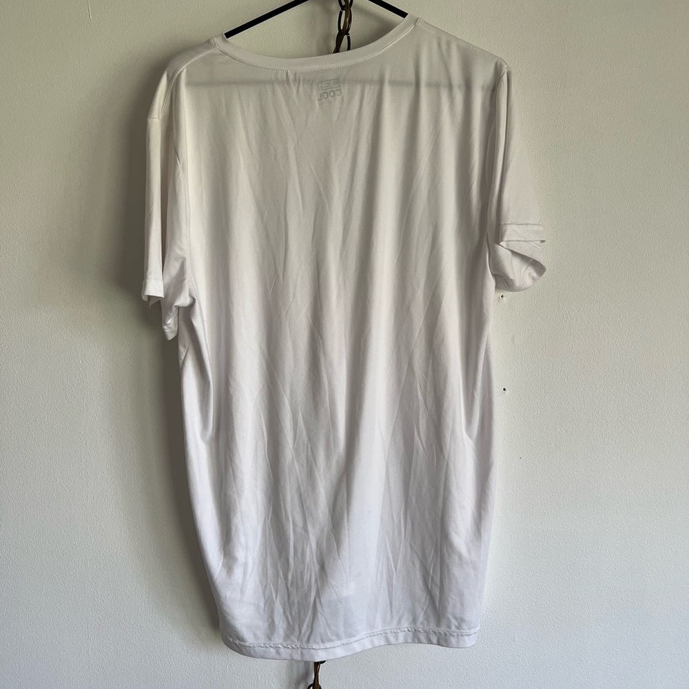 White T-shirt size L - Picture 2 of 2